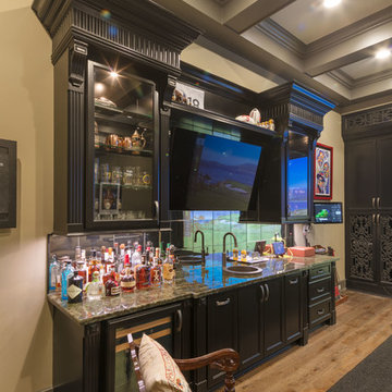 17 - Traditional Acadian Southern Home Bar