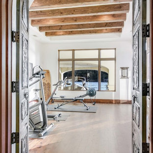 Idee per una palestra in casa mediterranea