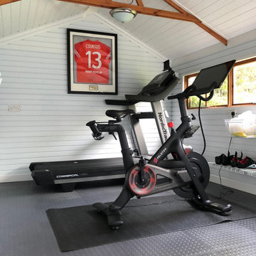 A sleek home gym for The Runner Beans
