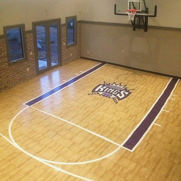 Awesome SnapSports® Indoor Home Court - Basketball
