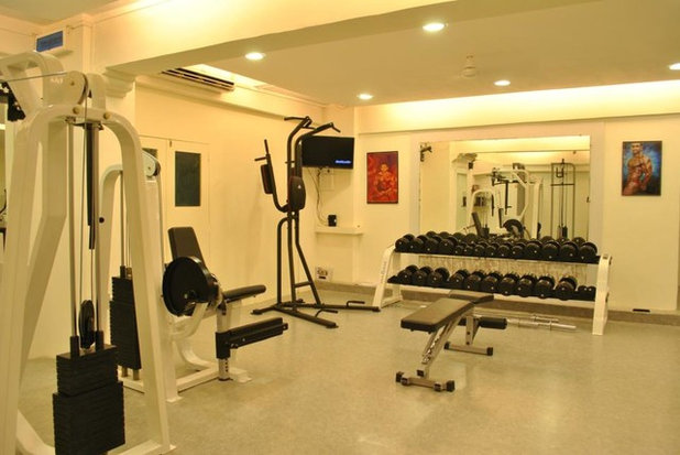 American Traditional Home Gym by Anuj Sorap Designs