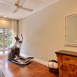 Idee per una palestra in casa stile marino
