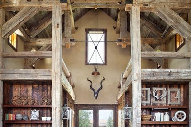 Inspiration for a rustic home gym remodel in Atlanta