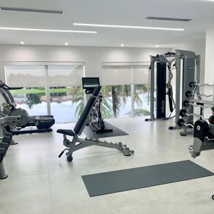 FITNESS ROOM / GYM