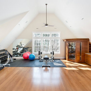 Ispirazione per una palestra in casa chic