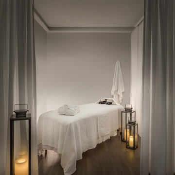 Sagaponack Estate Massage room