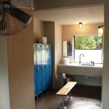 Swimming Pool/Gym Dressing Room