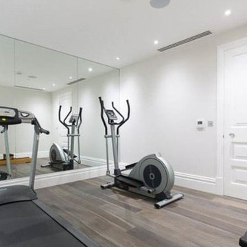 Westmead Putney. Broderie, Versailles & Plank in colour Gainsboro