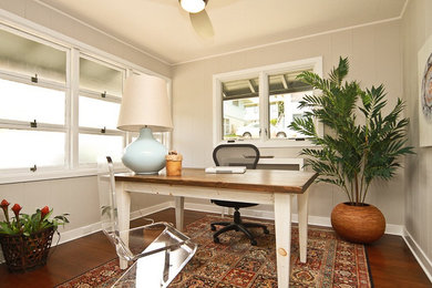 Inspiration for a coastal home office remodel in Hawaii