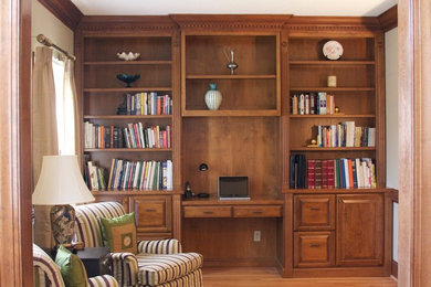 Example of a mid-sized classic study room design in Raleigh