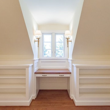 Built-in Desk