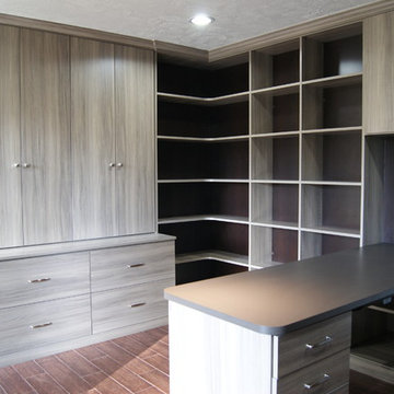 Campania Home Office I  SpaceManager Closets