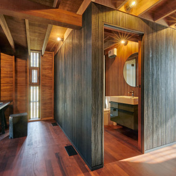 Cardrona Cabin Home Office and Bathroom