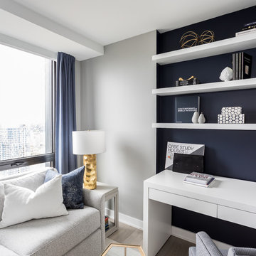 Chic Downtown Pied-A-Terre