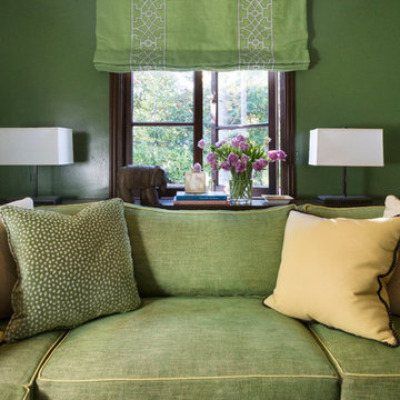 Chic Hillsborough