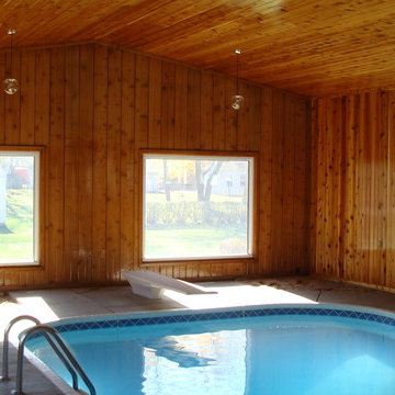 Chiropractor Therapy Room