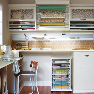 Trendy craft room photo in Louisville