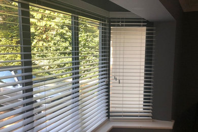 Cut Out Wood Slat Venetian Blinds