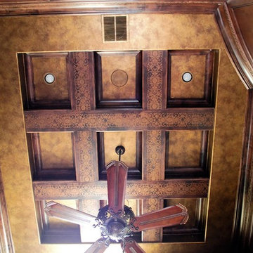 Formal Home Office Ceiling