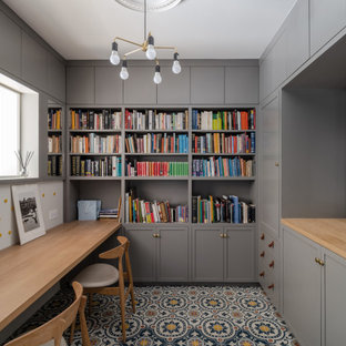 Classic home office in London.