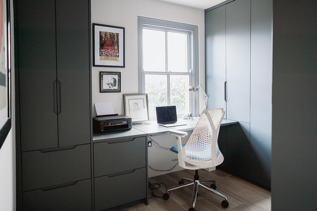 Modern Home Office by Elemental Studio Ltd