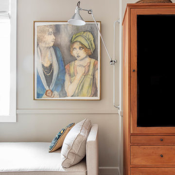 Henry Street One Bedroom: A Decorative Upgrade
