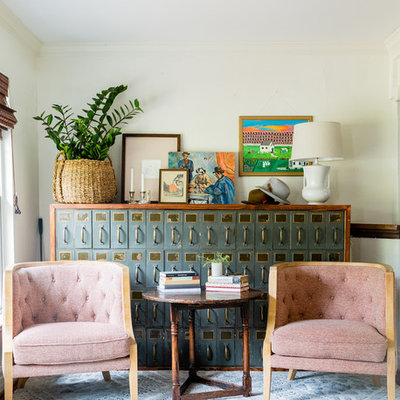 Home office - small eclectic home office idea in Dallas with beige walls