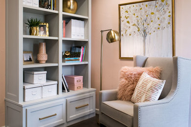 Inspiration for a transitional home office remodel in Oklahoma City