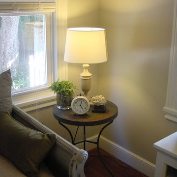 Home Office/Guest Room