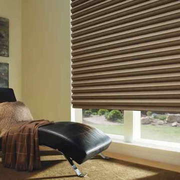 Hunter Douglas:Roman Shades