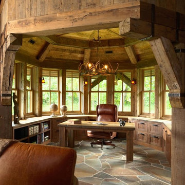 HUNTING BARN