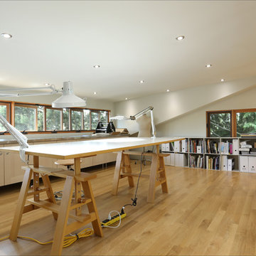 Judy's Airy and Light-filled Art Studio