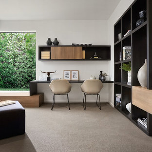 Inspiration for a contemporary home office in Melbourne.