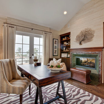 Manhattan Beach Hill Section - Interior Design