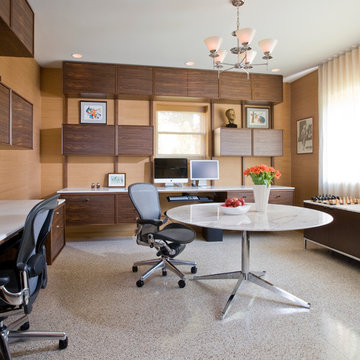 Midcentury Home Office with floating desks
