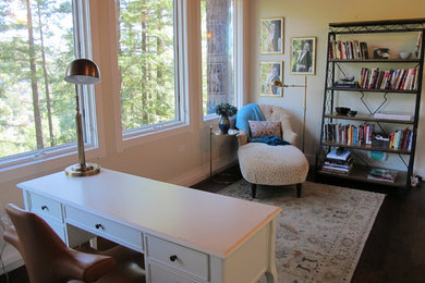 Example of a transitional home office design in San Francisco