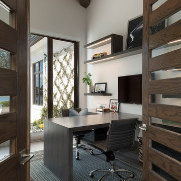 75 Modern Home Office with Beige Walls Ideas You'll Love - November, 2022 | Houzz