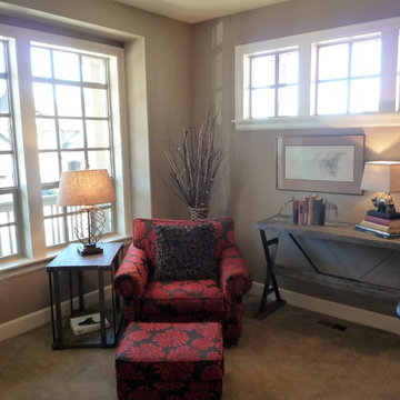 Multi Purpose Den and Office