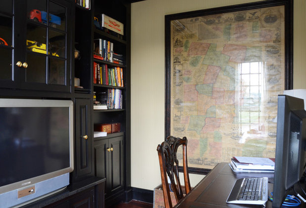 Traditional Home Office by Design Fixation [Faith Provencher]