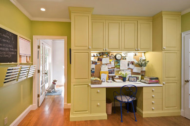 Home office - transitional home office idea in San Francisco