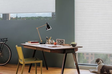Urban home office photo in New York