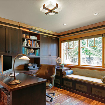 Northwest Contemporary Home Office