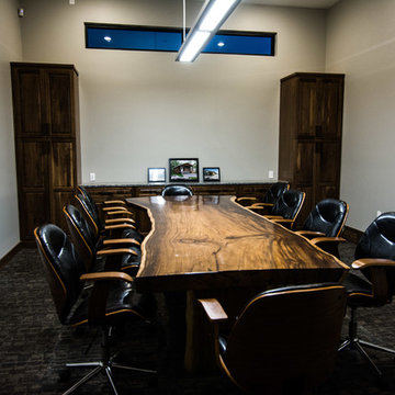 Office/Meeting room