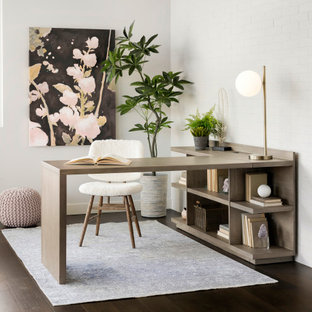 Kleines Mid-Century Arbeitszimmer in Minneapolis