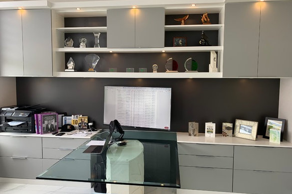 lori feldman designs /closet factory - Deerfield Beach, FL, US 33442