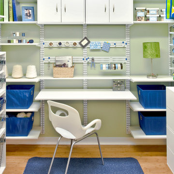 Organized Living freedomRail Hobby Room