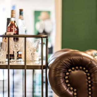 Idéer för stora vintage arbetsrum, med gröna väggar och marmorgolv
