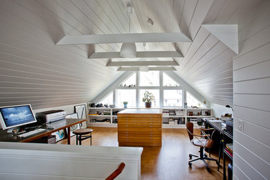 Design ideas for a contemporary home office in Boston.