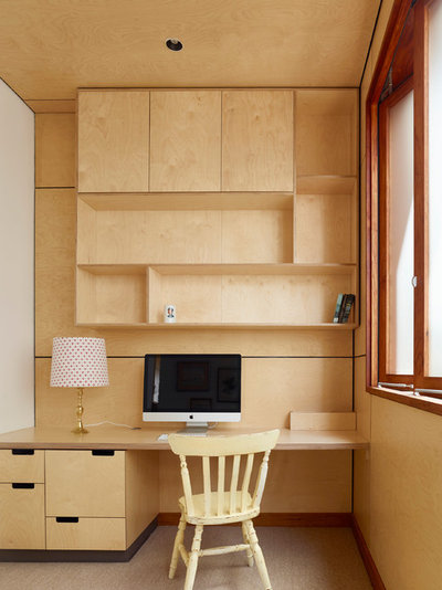 Contemporary Home Office by Arcke Pty Ltd