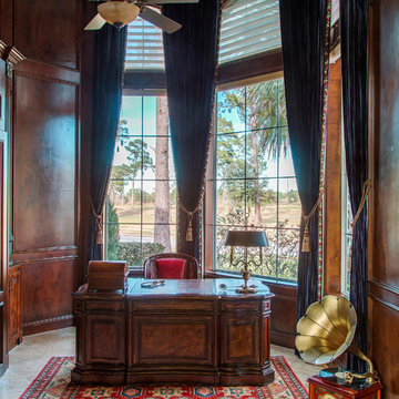 Refined Formal Interiors in Houston